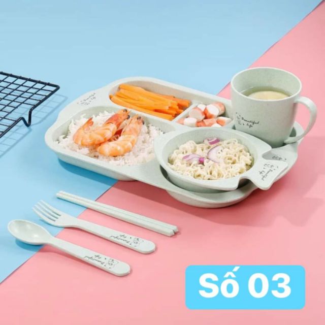 Khay ăn dặm cho bé