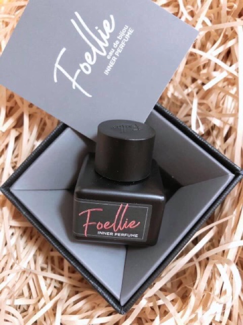 Nước hoa vùng kín Foellie