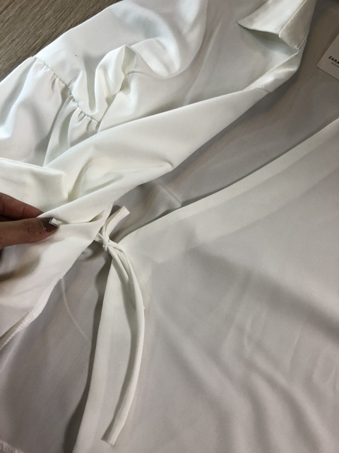 ÁO VẠT CHÉO THẮT EO VNXK