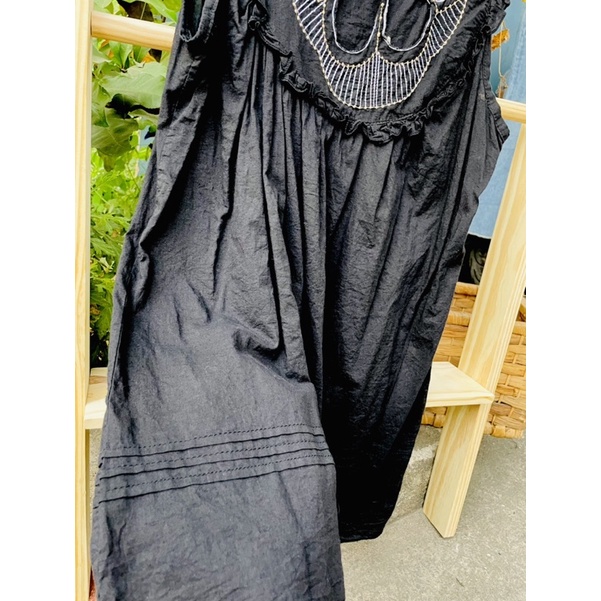 Áo sát nách thêu Hàn si