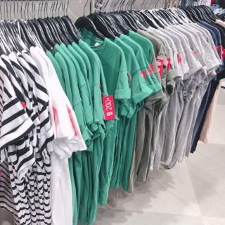 Váy basic kẻ HM Thái lan