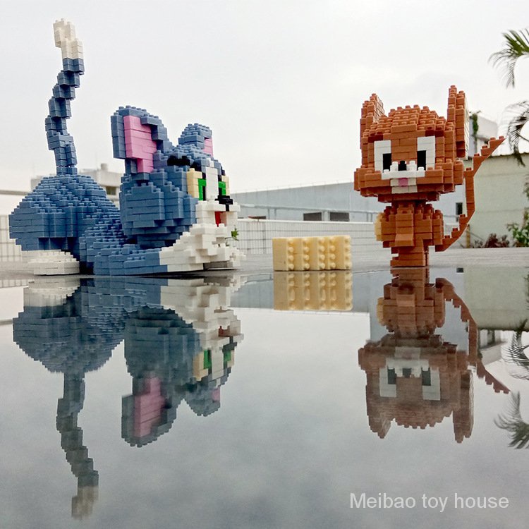 Lego Tom and Jerry - Bộ đồ chơi lắp ráp mô hình Disney