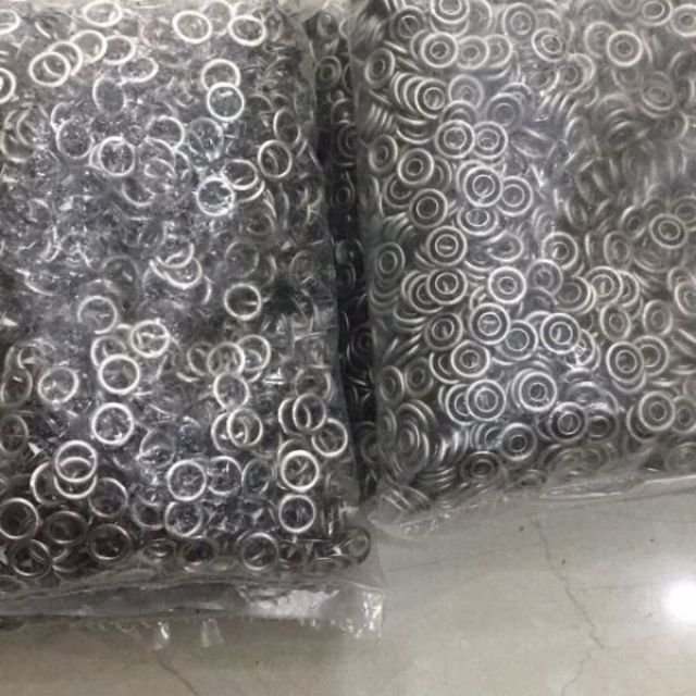 Kìm bấm cúc vành ( tặng 20 đến 25 cúc tương đương với 80 và 100 chi tiết )