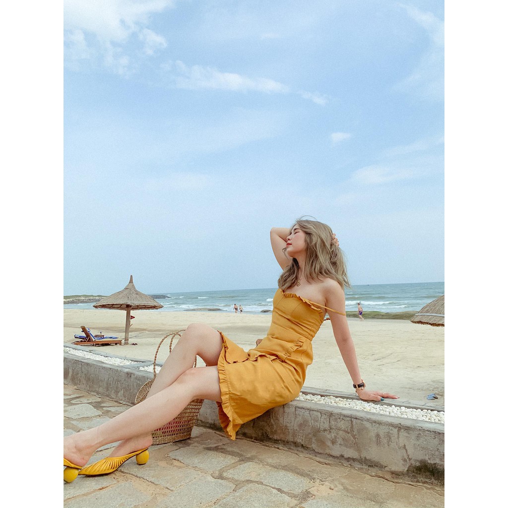 Đầm dây vàng Delia Dress Gem Clothing SP000860
