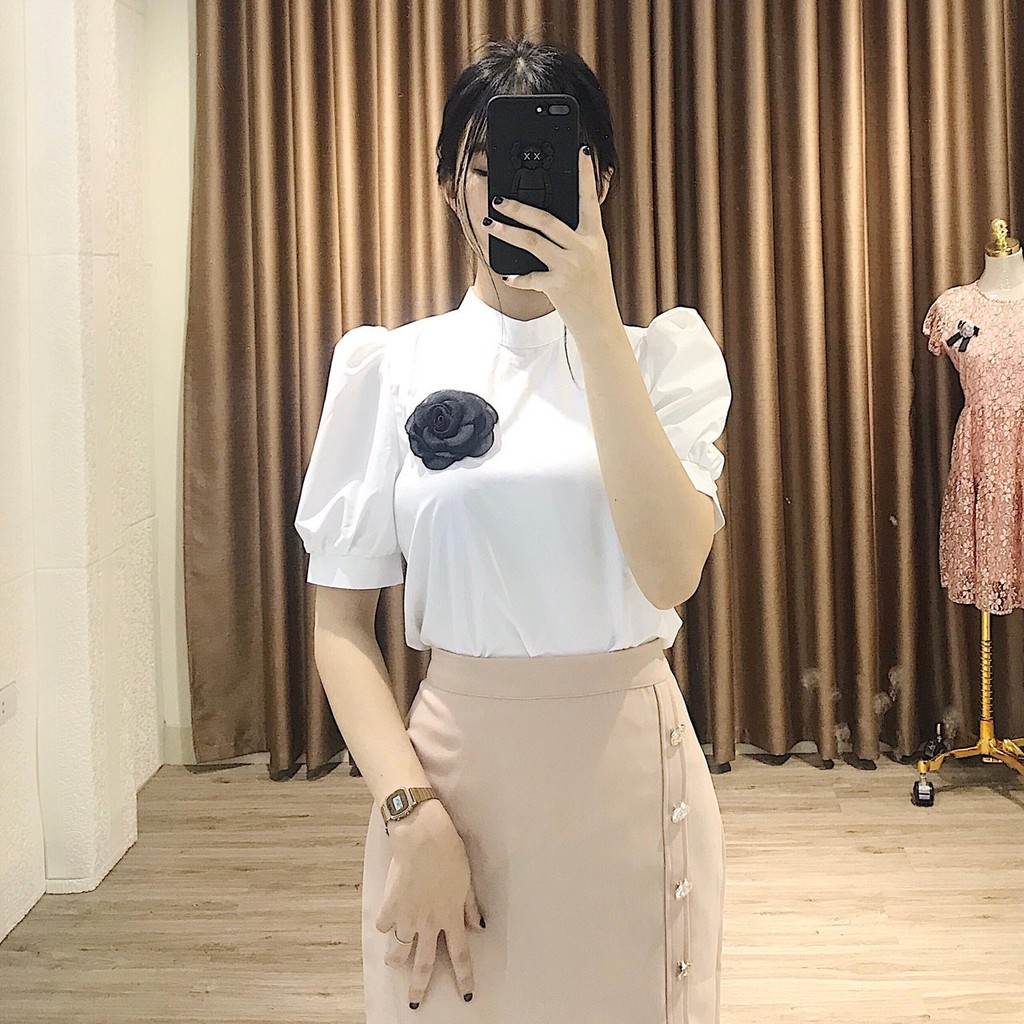 ÁO SƠ MI NỮ CỘC TAY KIỂU CÀI HOA