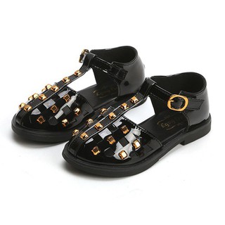 GIÀY SANDAL TÁN ĐINH CỰC CHẤT