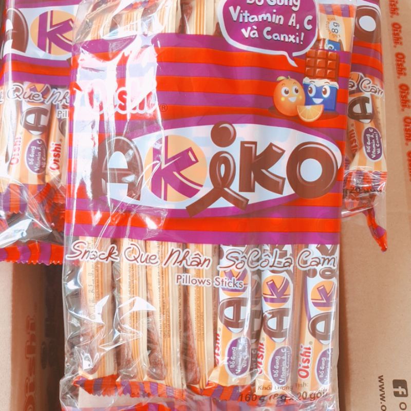 10 Bịch bánh que Akiko. Mỗi bịch gồm 20 que bánh ống nhân kem Akiko của oshi có 6 vị