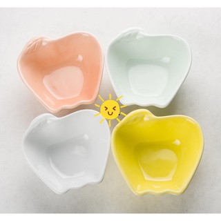 Chén sứ hình táo