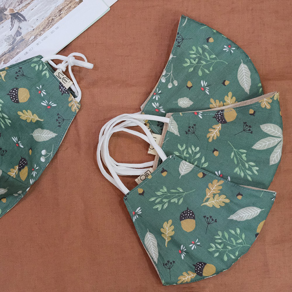 Khẩu trang vải 3 lớp Hạt Dẻ handmade, có nút tăng giảm dây dễ điều chỉnh - KTHD | BigBuy360 - bigbuy360.vn