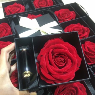 Hộp hoa hồng kèm khay đựng son 1 bông