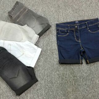 short jean kiabi bé trai