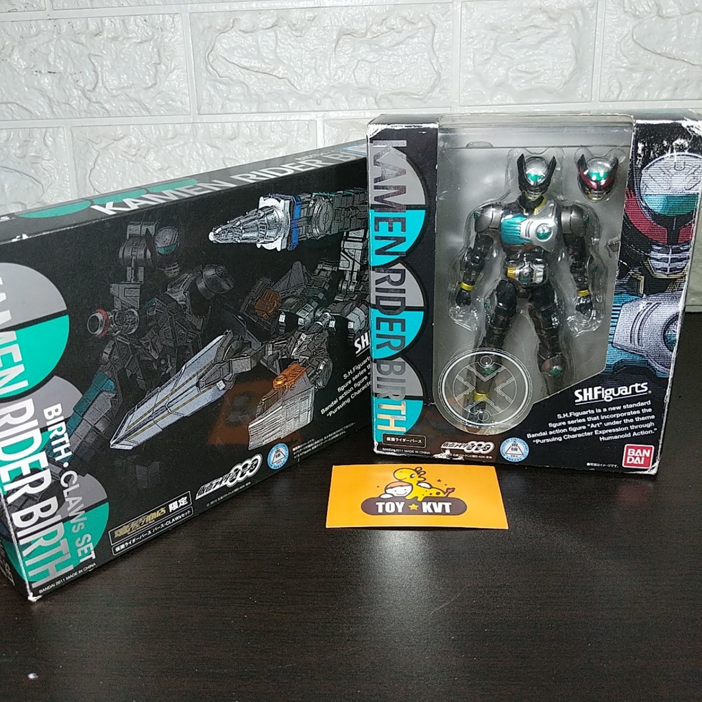 Mô Hình SHF Birth Set S.H.Figuarts Bandai Kamen Rider OOO Ozu Prototype Claws Set