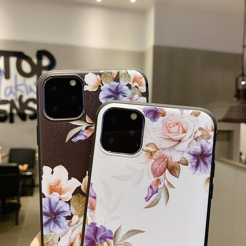 Case OPPO A74 5G A54 A94 A93 4G A15 A15S A53 A33 A52 A92 A31 A91 A5 A9 A7 A5S A12 A11K AX7 A1K A3S A12e F11 Pro F9 F1S F5 Youth A83 Reno 5F 4F 3 3D Relief Soft Matte TPU Case Motif Black White Flowers