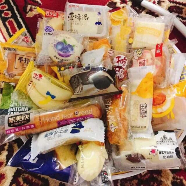 ( đồ ăn vặt ) Bánh mix vị