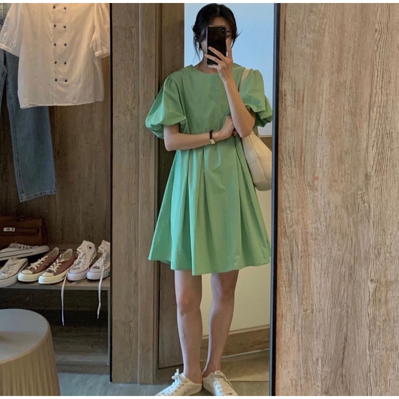 Đấm nữ dáng rộng màu trơn thiết kế đơn giản kiểu mùa hè trẻ trung, ống tay bồng, chất váy mát - Hàng có sẵn
