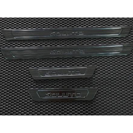 Ốp bậc trong ngoài Soluto Titan, inox