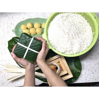 Khuôn làm bánh chưng bằng gỗ tiện lợi