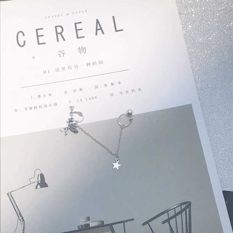 Khuyên tai không đối xứng phối ngọc trai và hình cupid thời trang dành cho nữ