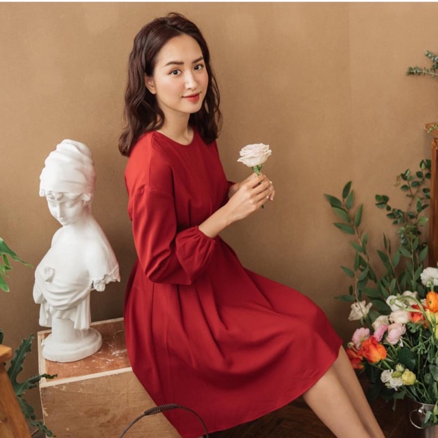 Váy tiinstore đỏ size s