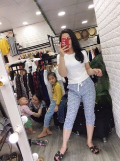 Combo 4 bộ + chan váy + quần