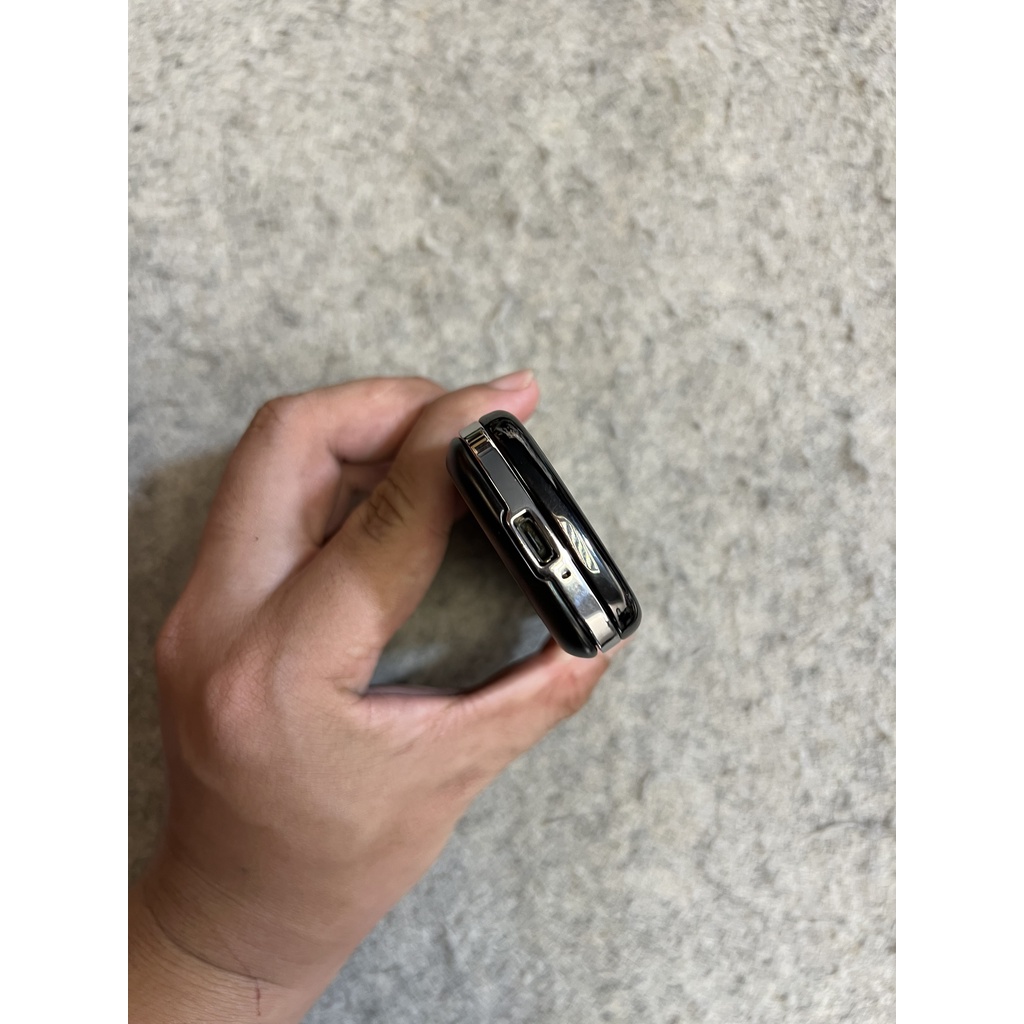 Điện thoại Nokia 8800 Art Đen sử dụng tốt