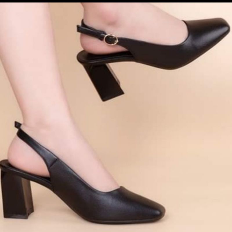 (FREE SHIP -ĐƠN HÀNG -99K ) Giày kiểu sandal bít mũi da mềm