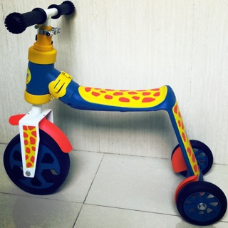 Thanh lý Xe chòi chân và scooter 2 in 1 hàng Việt Nam an toàn cho trẻ nhỏ