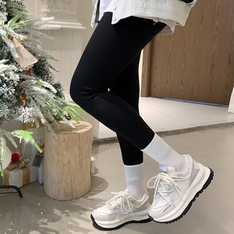 Giày Thể Thao Đế Dày Thoáng Khí Phong Cách Mới Mùa Hè Dễ Phối Đồ Cho Nữ
