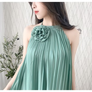 Đầm suông yếm dập ly hở lưng