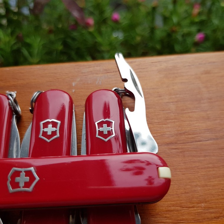 Dụng Cụ Đa Năng Victorinox Rally Thụy Sĩ.