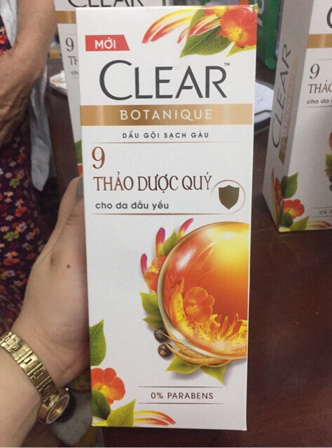 Dầu Gội Clear Thảo Dược 630g