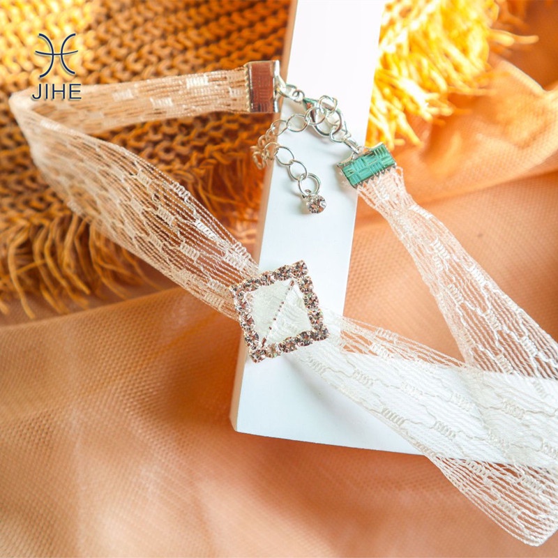 Vòng Cổ Choker Đính Đá Lấp Lánh Thời Trang