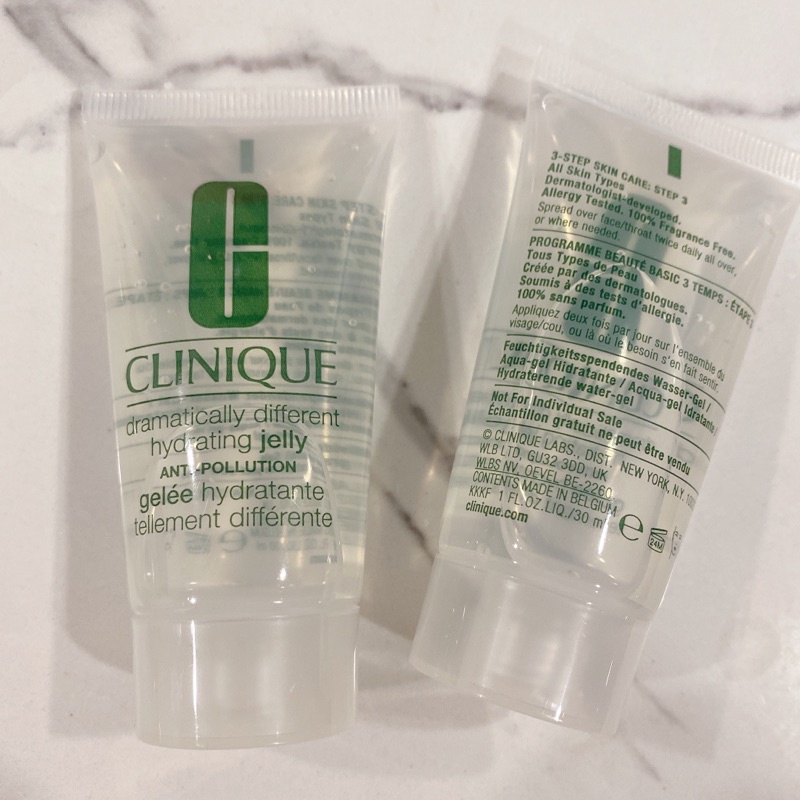 Gel dưỡng thạch cấp nước CLINIQUE Dramatically Different Hydrating Jelly 30ml