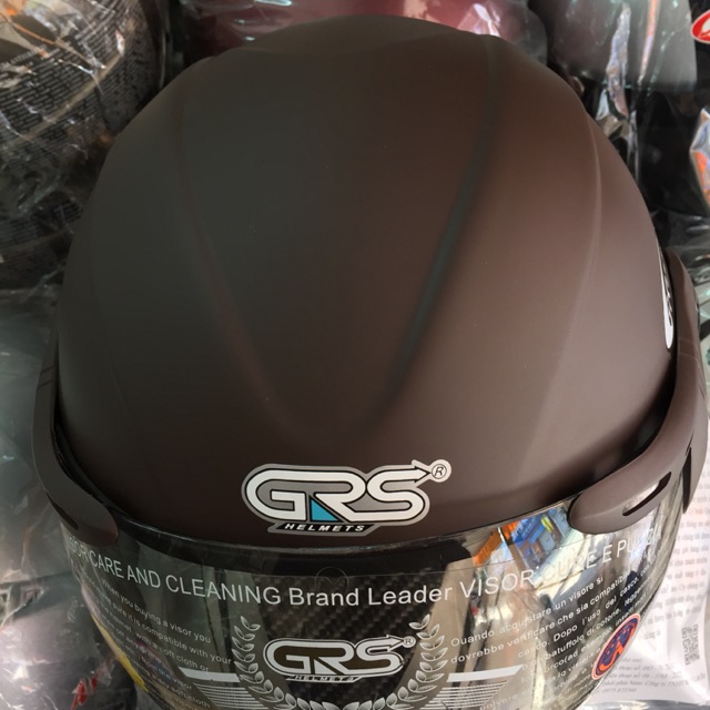 Mũ bảo hiểm GRS A790k (kính râm)