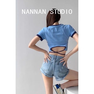Áo Croptop Aimee&Qamdice thắt dây eo