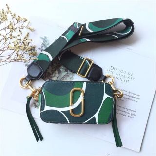 Marc Jacob Snapshot