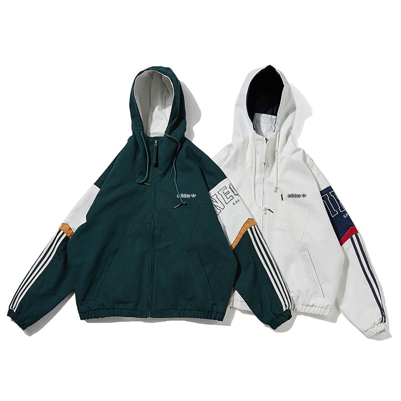 Áo Khoác Gió Họa Tiết Adidas Và Cỏ Ba Lá Có Mũ Trùm Đầu Mặc Thường Ngày | BigBuy360 - bigbuy360.vn
