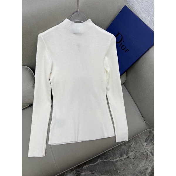 Áo len nữ cổ cao có 2 màu thêu logo thương hiệu Dior CD cao cấp