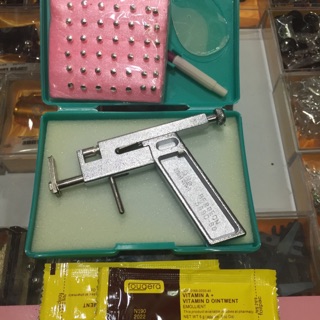 Dụng cụ bấm lỗ tai ( hàng có sẵn)