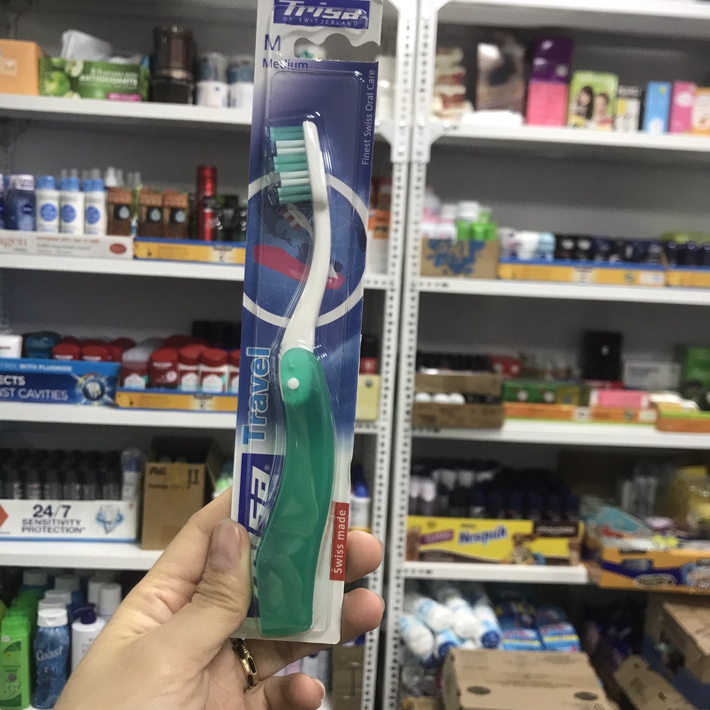 Bàn chải đánh răng TRISA Fresh nhiều loại