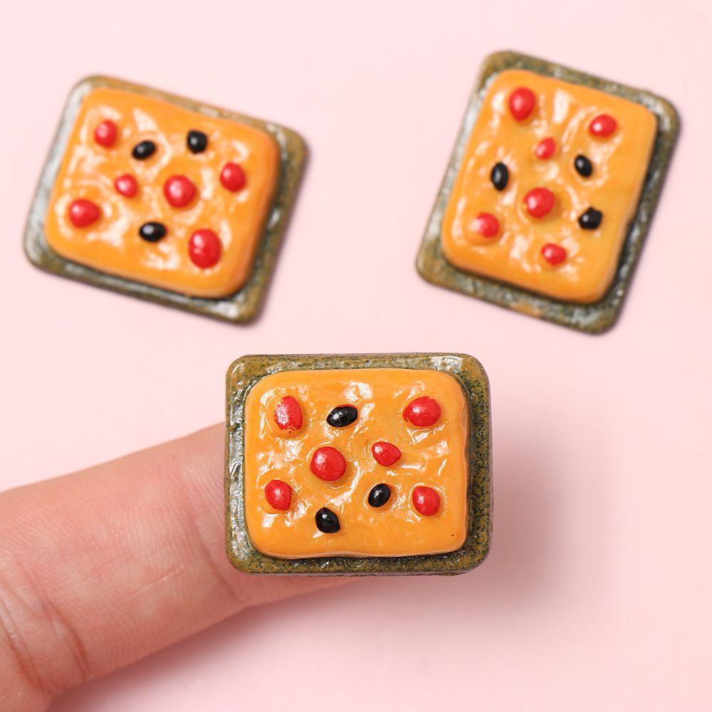 Mô Hình Bánh Mì Giả Bằng Nhựa Resin Vui Nhộn