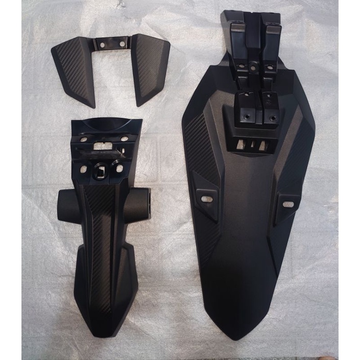 Dè Chắn bùn sau GTR 150 gắn winner như zin