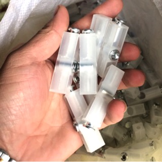 Bát (pát) liên kết tủ nhôm nội thất Omega QeenViet Đông Á Grando Ke cam liên kết loại đầu vuông đầu tròn