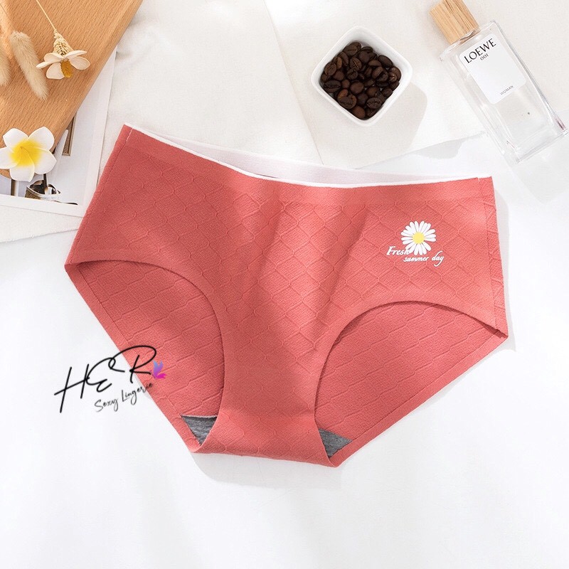 QUẦN LÓT CÚC HOẠ MI COTTON SỢI TRE HOẠT TÍNH KHÁNG KHUẨN CHỐNG VIÊM ÔM TRỌN NÂNG ĐỠ VÒNG 3 Q770 (Video & Ảnh thật) | BigBuy360 - bigbuy360.vn