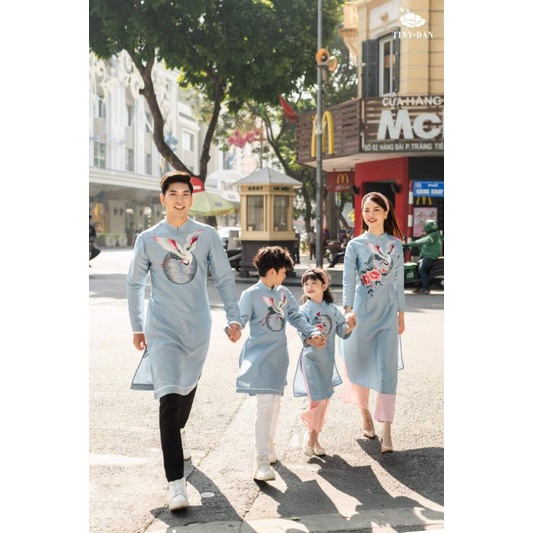🥰 Siêu phẩm sét áo dài gia đình cách tân tapta thêu hoa cao cấp đẹp sang chảnh hàng thiết kế. áo dài cao cấp giá rẻ