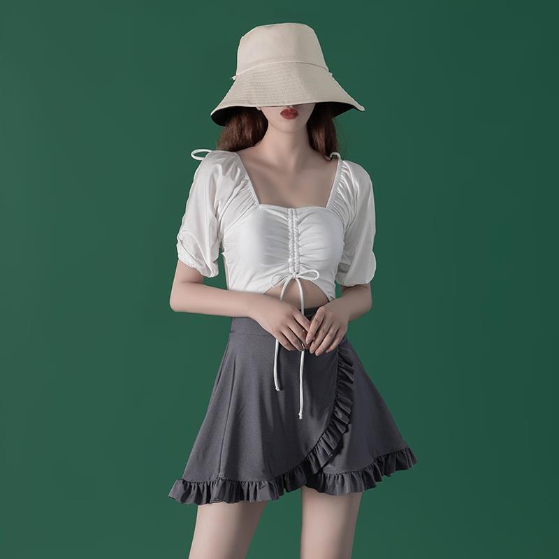 Bộ đồ bơi dáng ôm hở bụng phong cách Nhật Bản thời trang mùa hè dành cho nữ