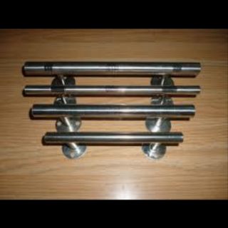 TAY NẮM CỬA TỦ  INOX ĐẶC