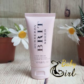 Kem dưỡng da tay Burberry Brit Sheer
