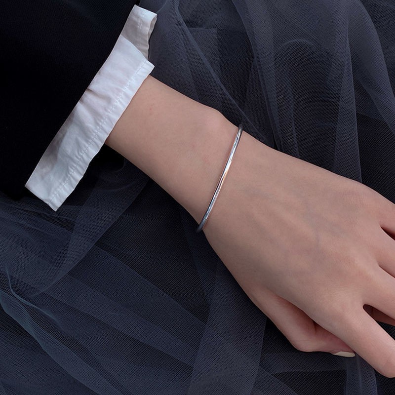  Vòng tay dạng hở mạ bạc thời trang đơn giản cá tính | BigBuy360 - bigbuy360.vn