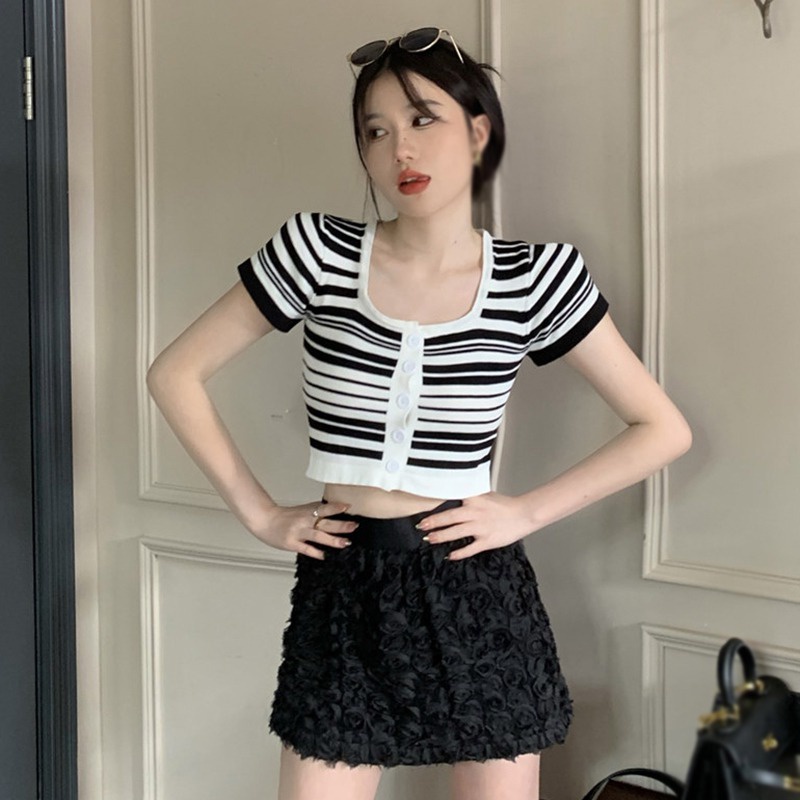 Áo Croptop Dệt Kim Tay Ngắn Cổ Vuông Họa Tiết Kẻ Sọc Phong Cách Hàn Quốc Thời Trang Mùa Hè Quyến Rũ Cho Nữ